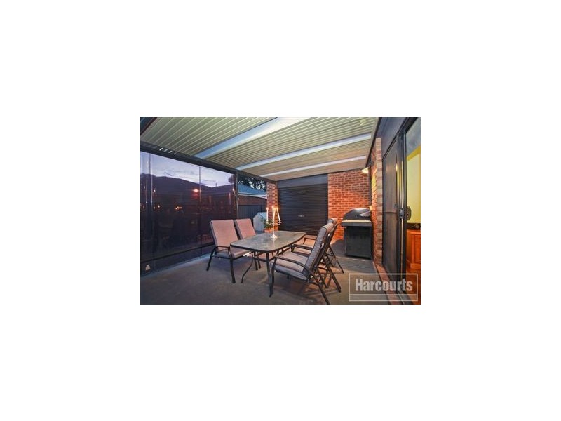 30 Caspian Chase, Pakenham VIC 3810
