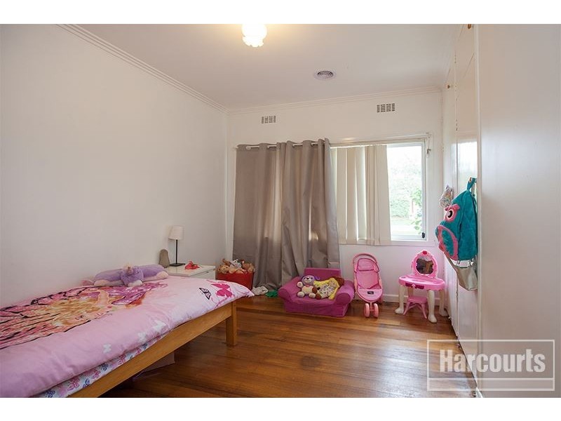 30 Rogers Street, Pakenham VIC 3810