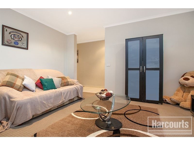 43 Syme Road, Pakenham VIC 3810