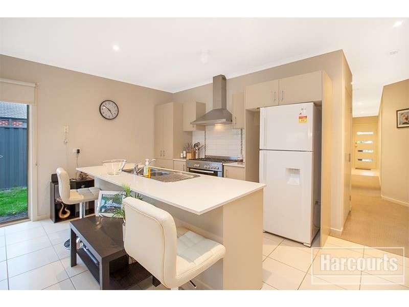 43 Syme Road, Pakenham VIC 3810