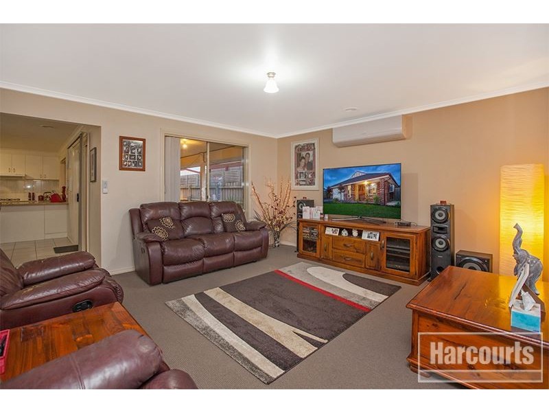 6 Streeton Court, Pakenham VIC 3810
