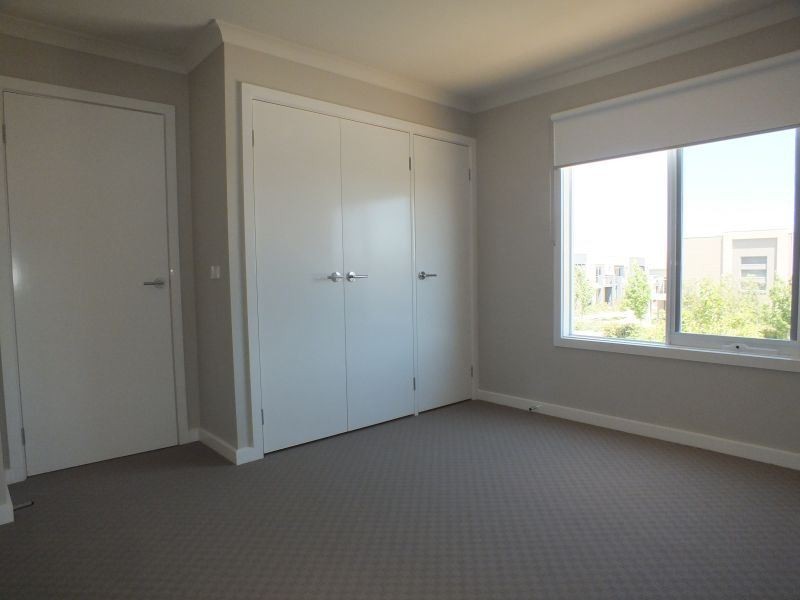 41 Cormorant Parade, Pakenham VIC 3810