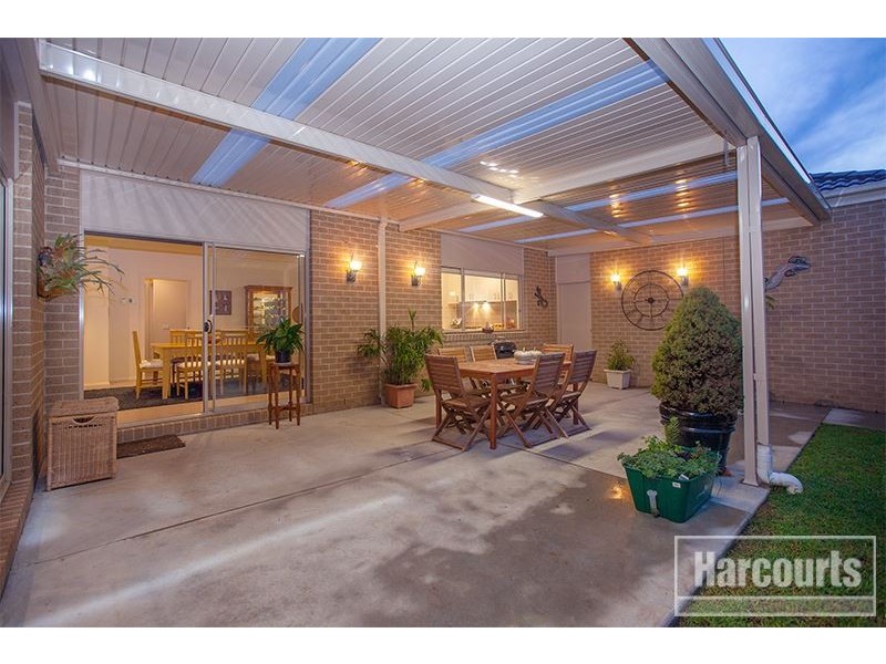 4 Dugan Court, Pakenham VIC 3810