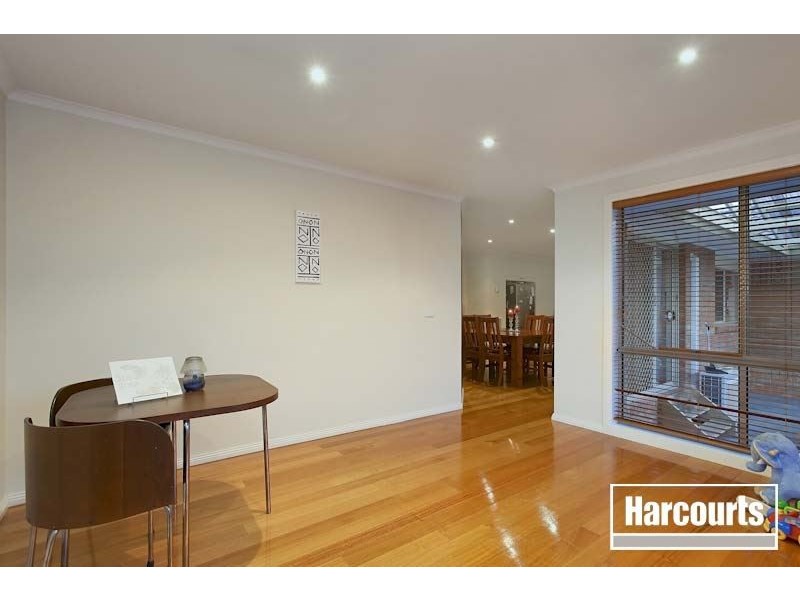 7 Wisteria Court, Pakenham VIC 3810