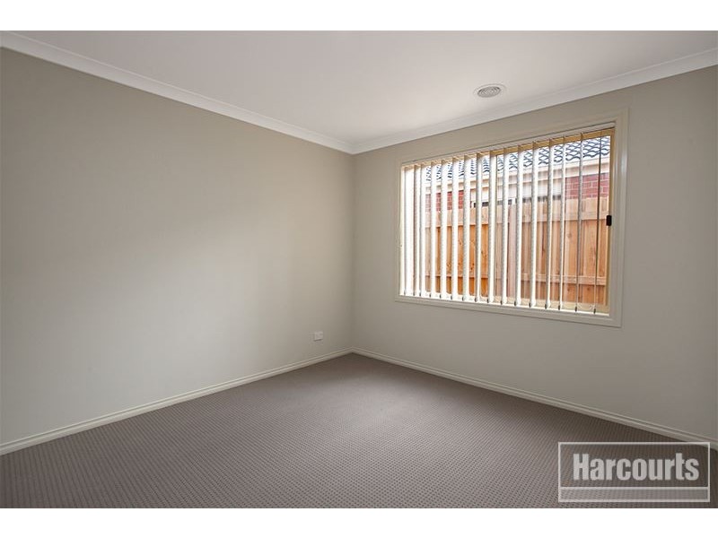 14 Greendale Boulevard, Pakenham VIC 3810