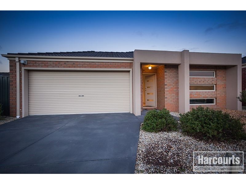 3 Maya Street, Pakenham VIC 3810