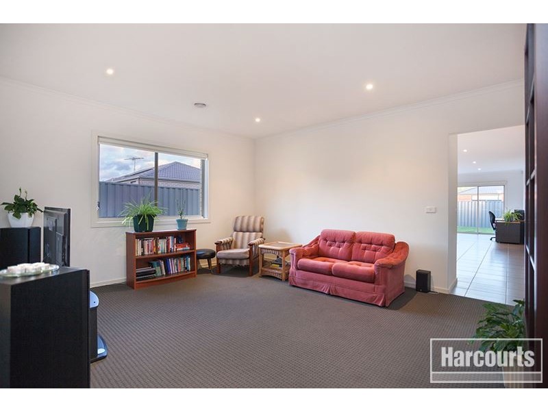 3 Maya Street, Pakenham VIC 3810