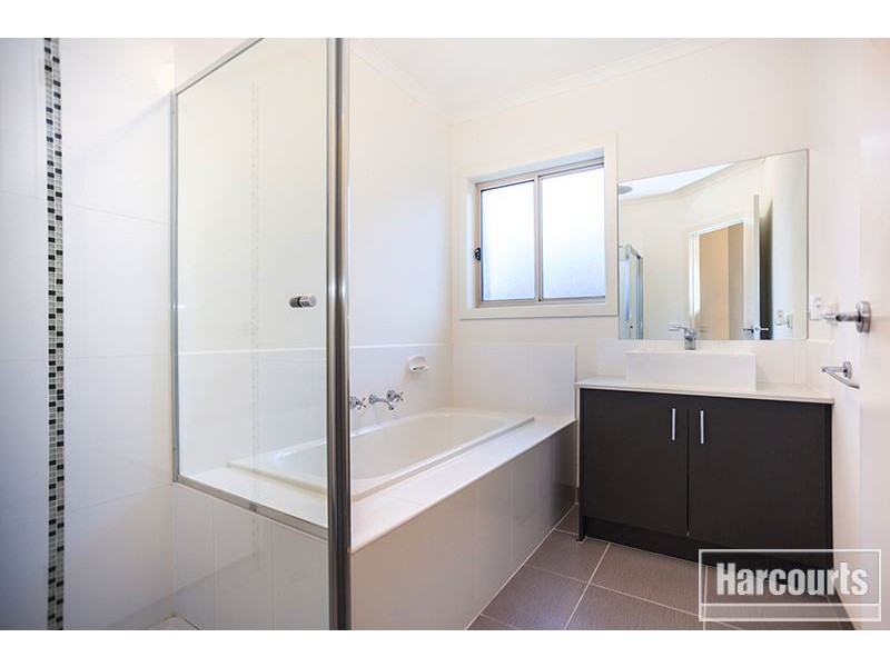 3 Maya Street, Pakenham VIC 3810