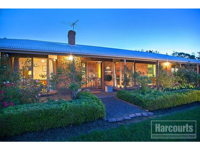 57 Coop Road, Pakenham VIC 3810