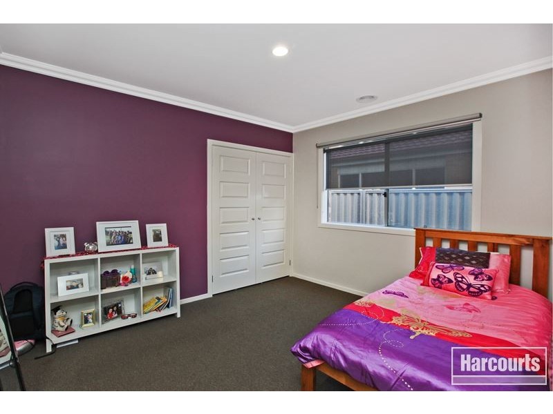 43 Villella Drive, Pakenham VIC 3810