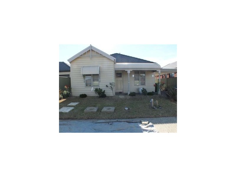 5 Cassina Link, Pakenham VIC 3810