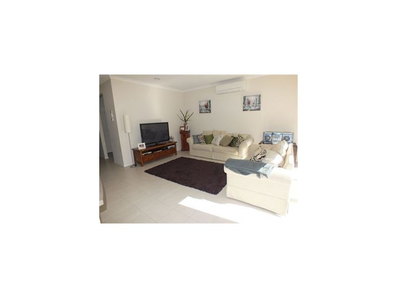 5 Cassina Link, Pakenham VIC 3810