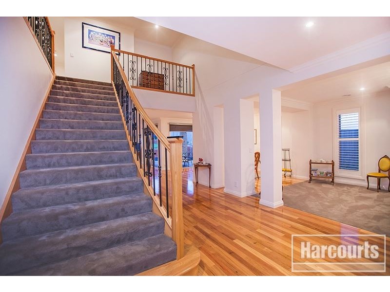 28 Overland Rise, Pakenham VIC 3810