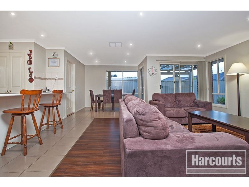 26 Hartland Circuit, Pakenham VIC 3810