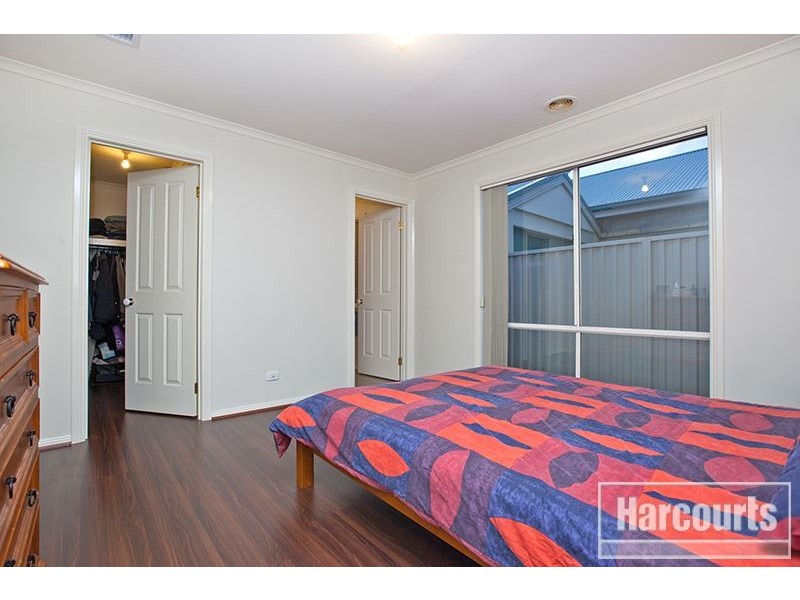 26 Hartland Circuit, Pakenham VIC 3810