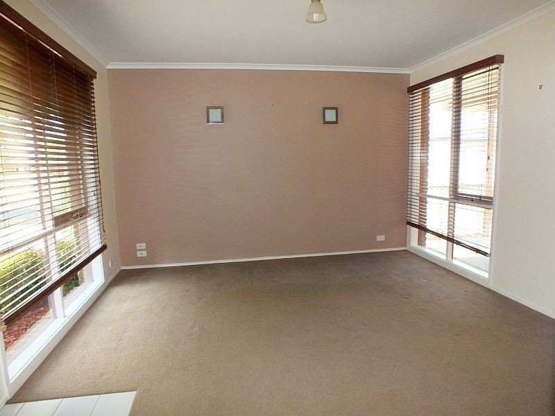 55 Murphy Road, Pakenham VIC 3810