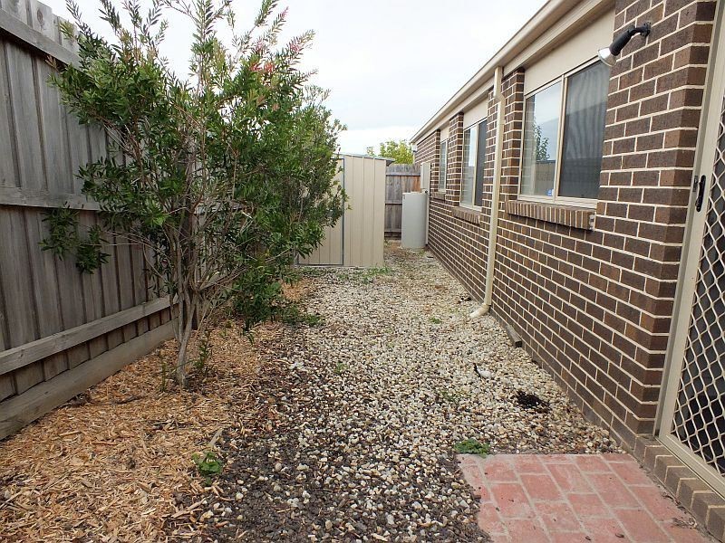 11/51 Leigh Drive, Pakenham VIC 3810