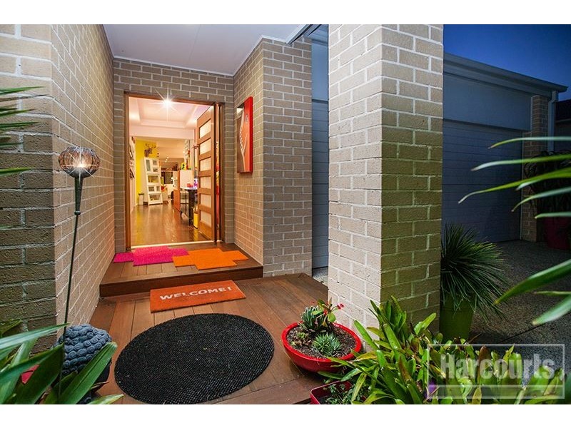 5 Westwood Grove, Pakenham VIC 3810