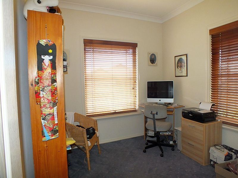 11 Cider Link, Pakenham VIC 3810