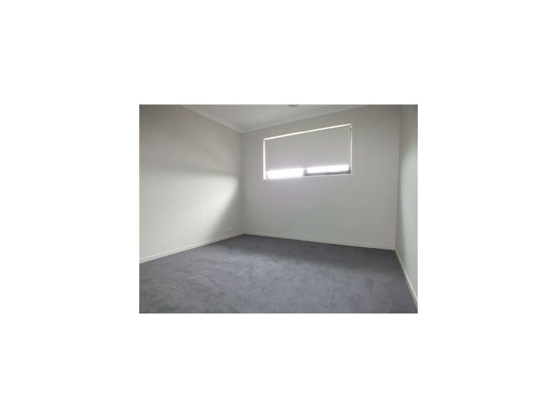 15 Herbert Street, Pakenham VIC 3810