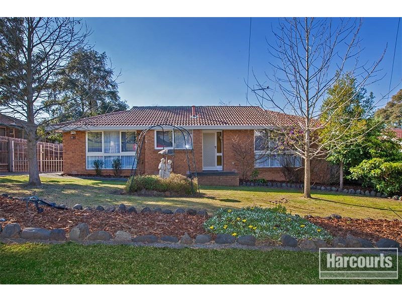 15 Thwaites Road, Pakenham VIC 3810