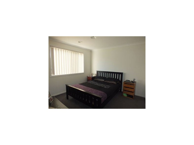 12 Victory Drive, Pakenham VIC 3810