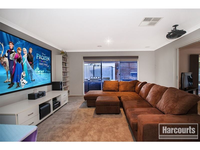 15 Windermere Boulevard, Pakenham VIC 3810