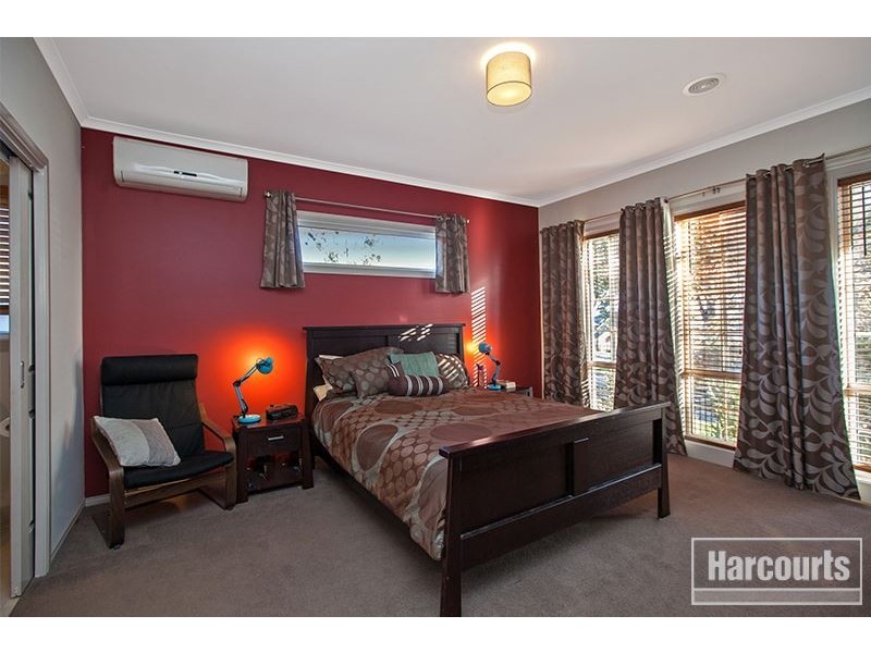 2 Macquarie Circuit, Pakenham VIC 3810