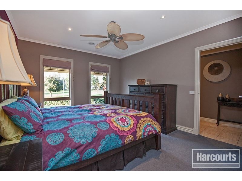 29 The Parkway, Pakenham VIC 3810