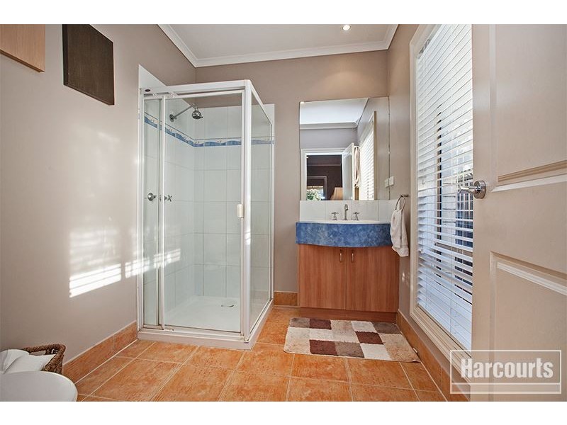 29 The Parkway, Pakenham VIC 3810