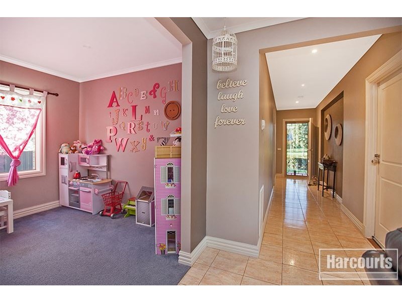 29 The Parkway, Pakenham VIC 3810