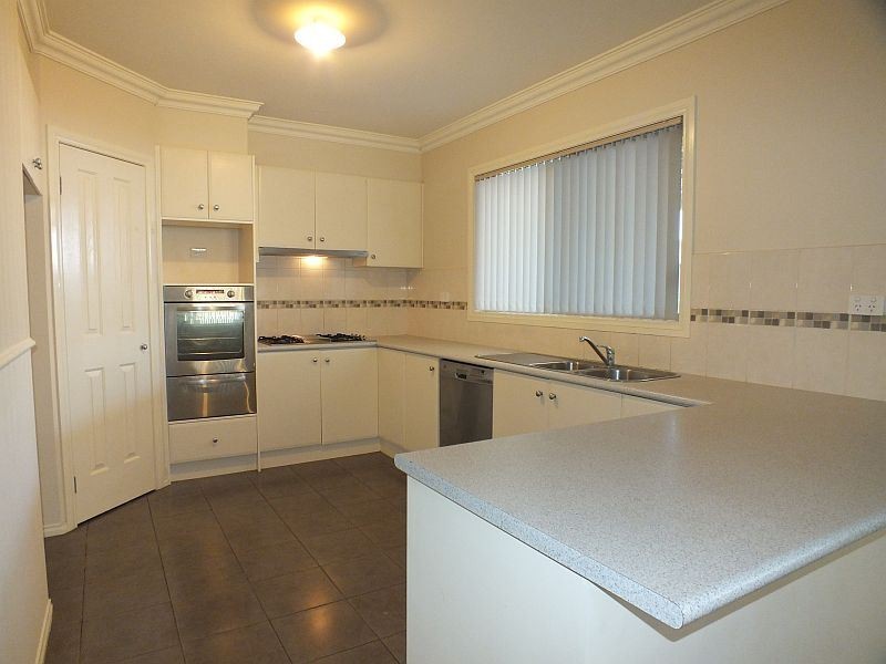134 Windermere Boulevard, Pakenham VIC 3810
