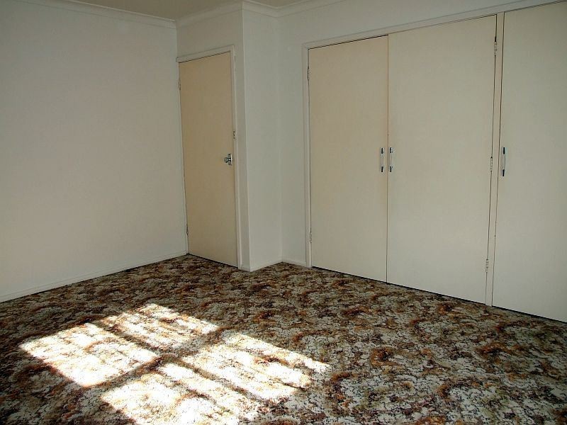 18 Henry Street, Pakenham VIC 3810