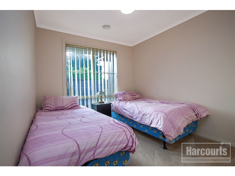 1/37 Eagle Drive, Pakenham VIC 3810