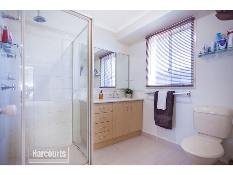 5 Kingfisher Court, Pakenham VIC 3810