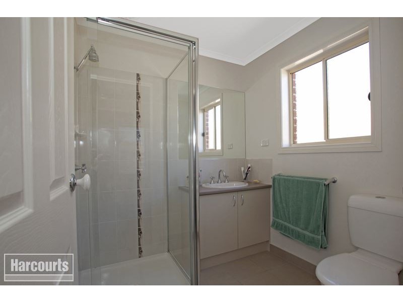 31 Sienna Way, Pakenham VIC 3810