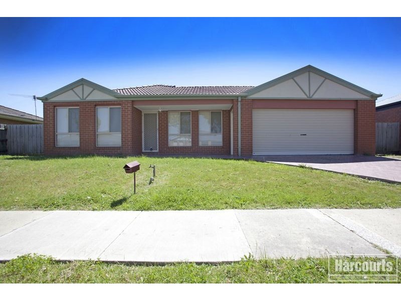 19 Park Boulevard, Pakenham VIC 3810