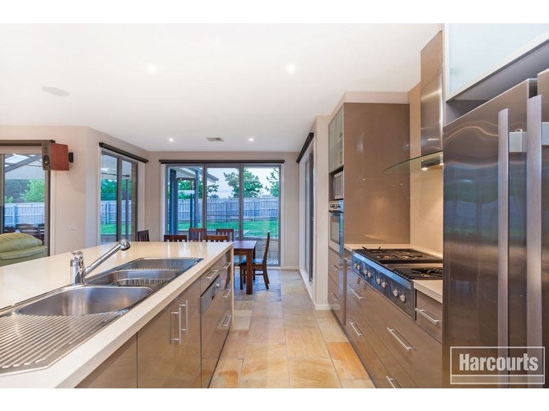 12 A Meeking Drive, Pakenham VIC 3810