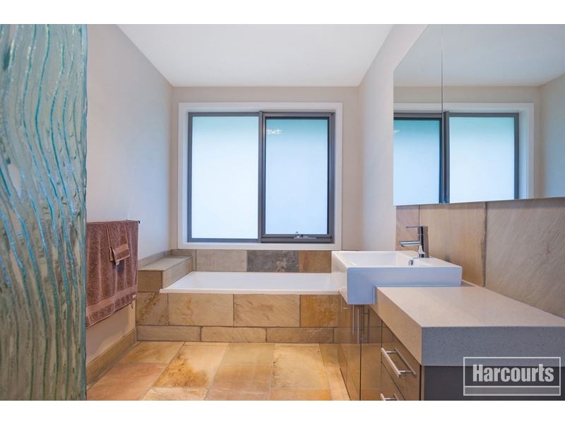 12 A Meeking Drive, Pakenham VIC 3810