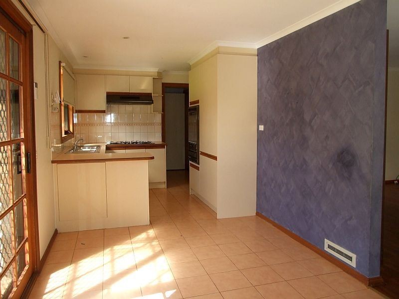 40 Eagle Drive, Pakenham VIC 3810