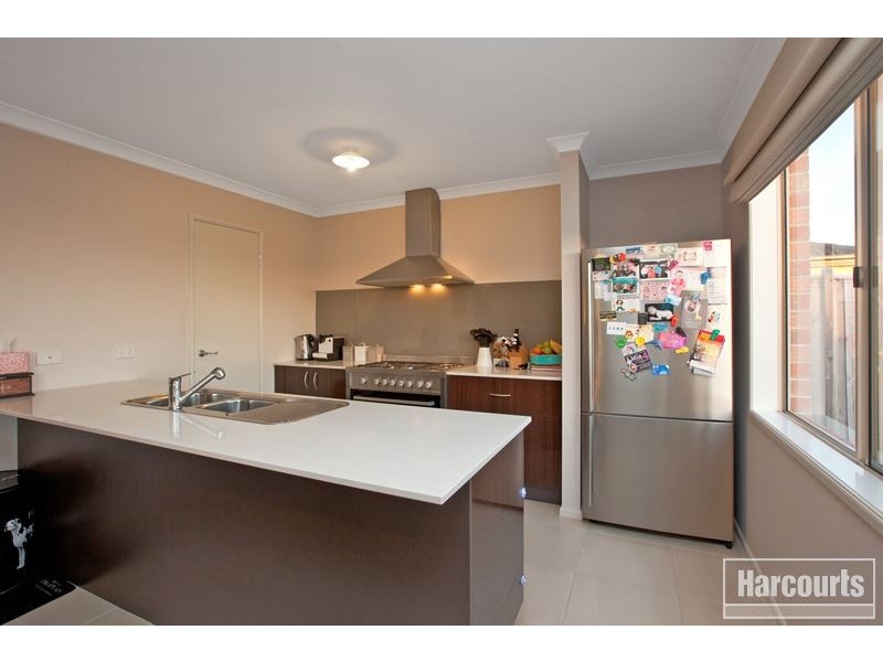 24 Arden Avenue, Pakenham VIC 3810