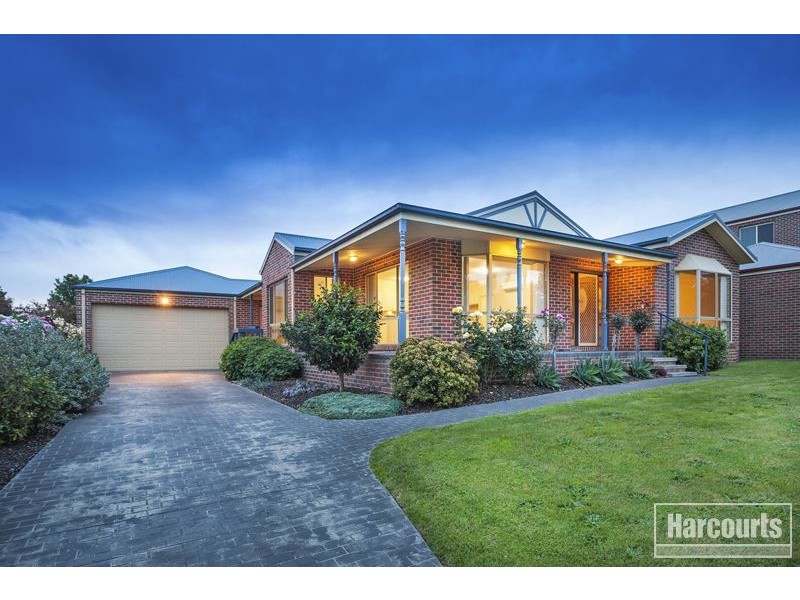 34 Canning Drive, Berwick VIC 3806
