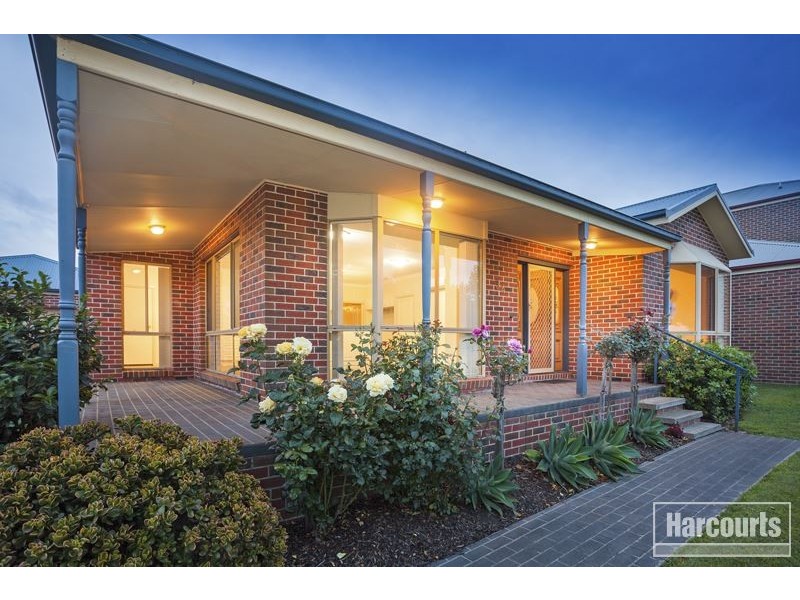 34 Canning Drive, Berwick VIC 3806