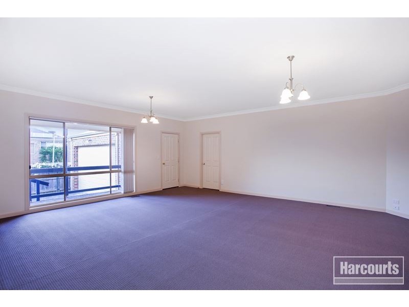 34 Canning Drive, Berwick VIC 3806