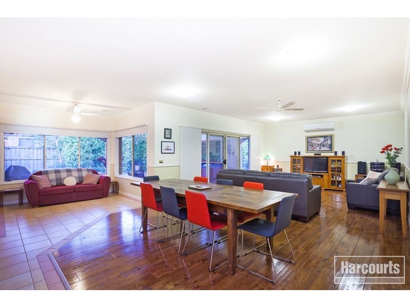 11 Tasman Way, Pakenham VIC 3810