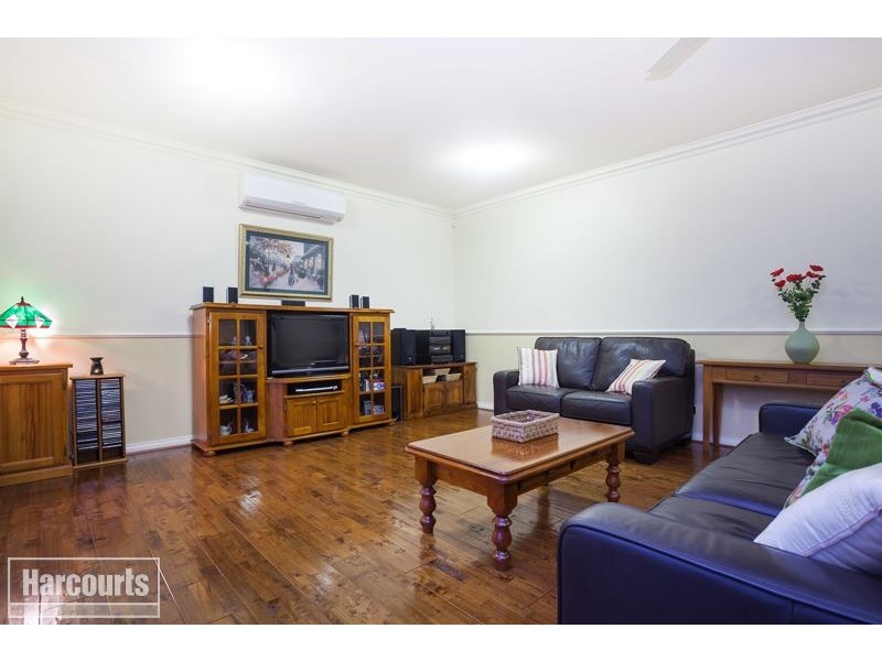 11 Tasman Way, Pakenham VIC 3810