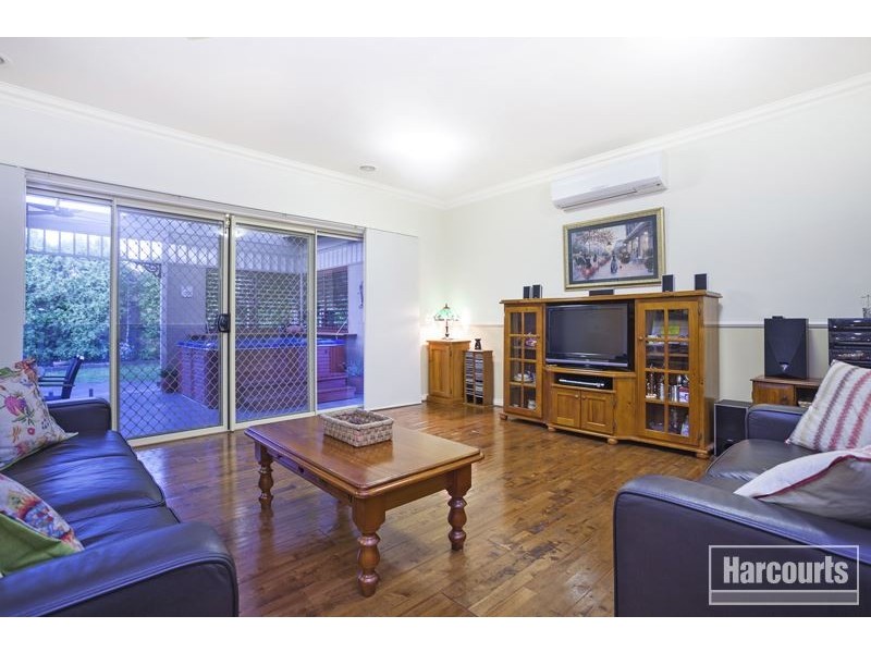 11 Tasman Way, Pakenham VIC 3810