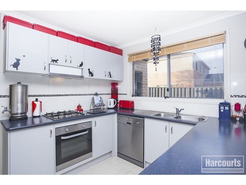 2 Mirabelle Street, Pakenham VIC 3810