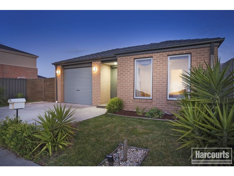 2 Mirabelle Street, Pakenham VIC 3810