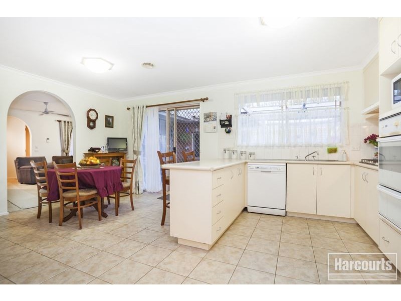 13 McGill Court, Pakenham VIC 3810